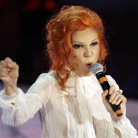 In 1959, milva won a contest for new voices, and was named the overall winner from more than seven thousand six hundred participants. Milva | Celebrities lists.