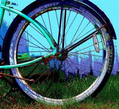 Posterized Image Of Old Bicycle Wheel Old Bicycle Bicycle Wheel