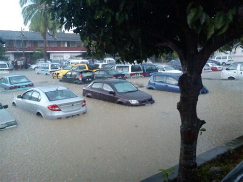 Check spelling or type a new query. MATDINGUNUNG.BLOGSPOT.COM: BERHATI-HATI BELI KERETA TERPAKAI