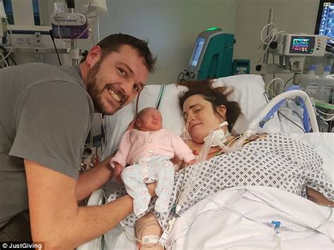 Mums Organs Started Shutting Down After She Gave Birth Daily Mail Online