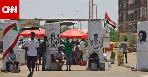 تجمع المهنيين السودانيين يدعو لإعلان العصيان المدني الشامل الجيش بدأ فض الاعتصام cnn arabic