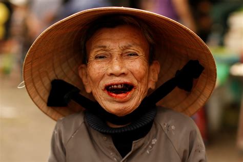 Nón Lá Việt Nam đẹp Dung Dị Qua ống Kính Reuters Tuổi Trẻ Online