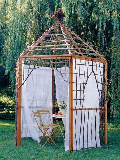 This Simple Structure Keeps You Close To Nature While Also Functioning