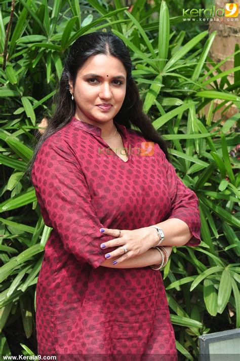 Sukanya Actress ~ Bio Wiki Photos Videos