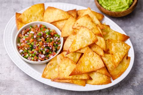 Crispy Homemade Tortilla Chips Recipe