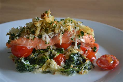 Mijn kookavonturen Zalm met parmezaan-broodkorst spinazie en