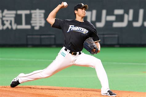 燦然と輝く街の灯り 対照的な僕を見下ろす あのビルの間を抜けて 色付き出したネオンと混じって 僕の時間とこの世界をトレード. 本人に説明しなかった中田1番起用の理由 ハム栗山監督「バット ...