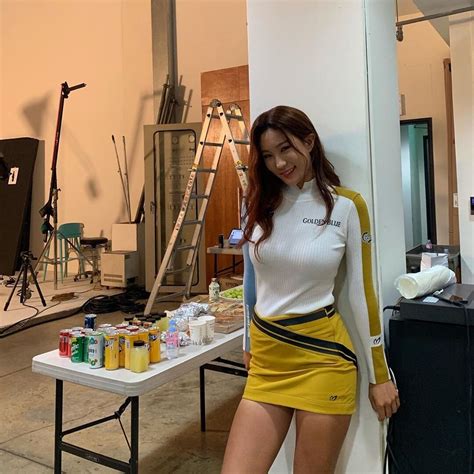 한국 성인 야동 사이트 모음. 골퍼 유현주 모음