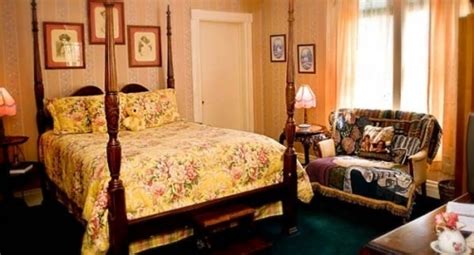 1884 Bridgeford House Eureka Springs Arkansas Bed And Breakfast