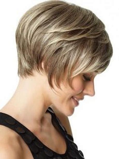 Short Mom Haircuts Style And Beauty
