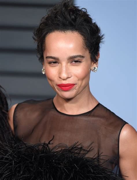 The magic mike star was photographed steering a black bmx bike, while the high fidelity alum wrapped her. Zoe Kravitz - 2018 Vanity Fair Oscar Party in Beverly ...