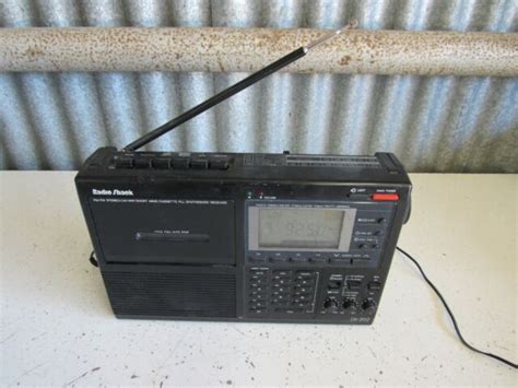 Radio Shack Dx 392 Pll All Band Amfmlwswssbcw Portable Receiver