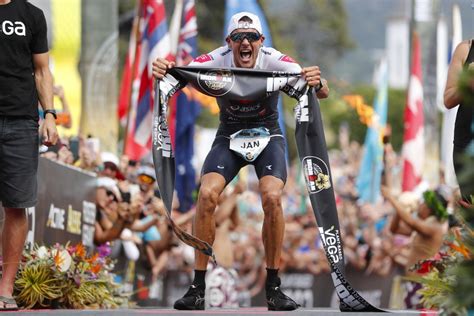 Bild Zu Ironman Jan Frodeno Und Sein Triathlon Sieg Auf Hawaii 2019