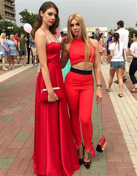 Russian Prom Girls 23 Pics