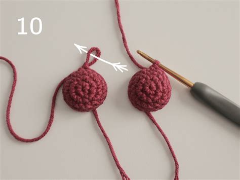 Easy Crochet Heart Free Pattern Knitted Story Bears