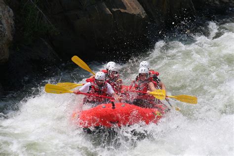 Best White Water Rafting Places In The Us Touristsecrets