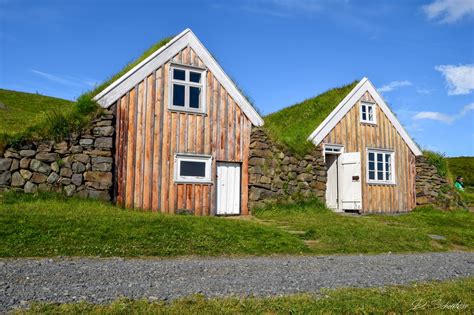 Traditional Icelandic Houses Sel Iceland