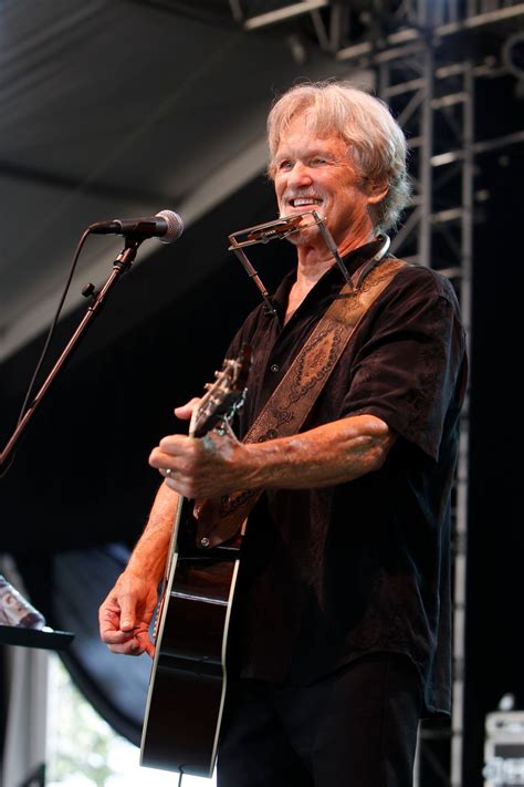 Country Hall Of Famer Actor Kris Kristofferson Has Retired The