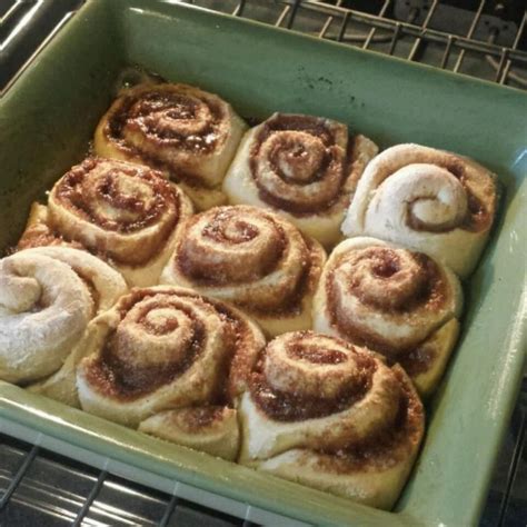 Quick Cinnamon Rolls With Cream Cheese Frosting