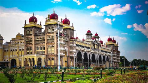 Top 10 Tourist Destination In Bangalore Sweetannu