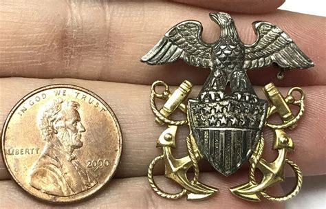 Vintage Sterling Silver Us Ww2 Wwii Navy Officer Serving Pin Badge