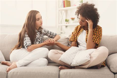 How To Help A Friend Going Through A Breakup 21 Ways