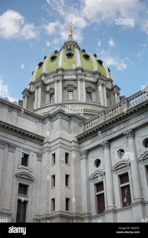 Harrisburg Pa State Capitol Stock Photo Alamy