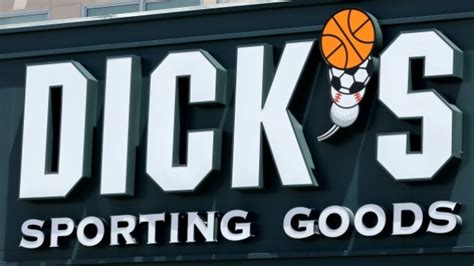 Dicks Sporting Goods Announces Ban Of Assault Rifles Gun Sales To