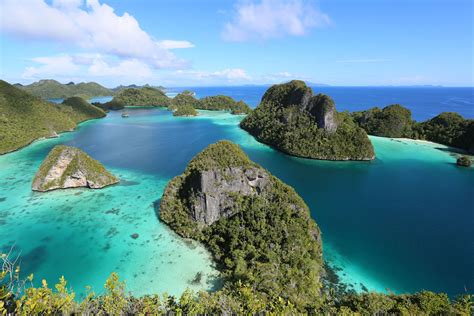 Getting to Know Raja Ampat Islands in Indonesia - LAMIMA Luxury Sailing ...
