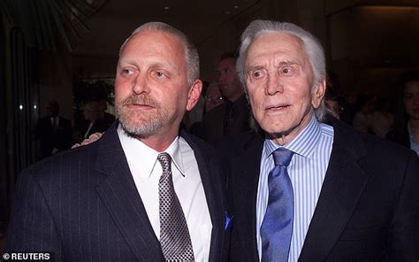 Hollywood Legend Kirk Douglas Has Died At Age 103 Daily Mail Online