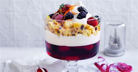 Classic christmas desserts are a sure way to get yourself in the holiday spirit. Classic Christmas trifle | Australian Women's Weekly Food