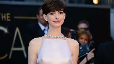 Les seins des actrices, véritables stars des Oscars 2013