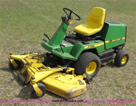We Have A John Deere F 725 Front End Mower Like This Mows Good Too