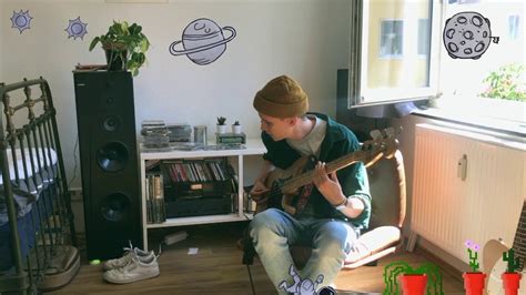 Spaceship Asher Roth Feat Buddy Prod By Rob Devious Bass Cover Youtube