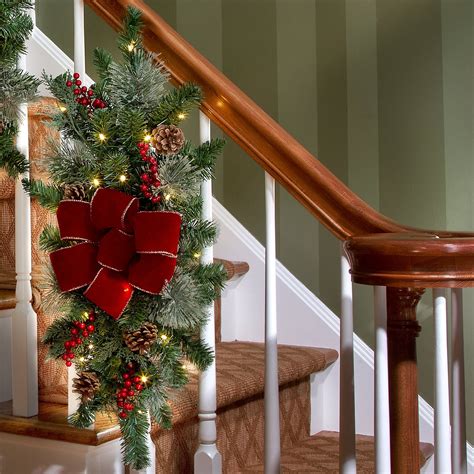 26 Inch Classic Pre Lit Christmas Staircase Swag Haute Decor