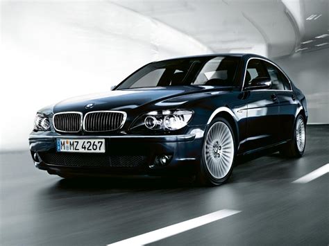 Wheel size for the 2008 bmw 760li will vary depending on model chosen, although keep in mind that many manufacturers offer alternate wheel sizes as the bmw 760li has maximum towing capacity of 2100kg. 2008 BMW 760Li News and Information - conceptcarz.com