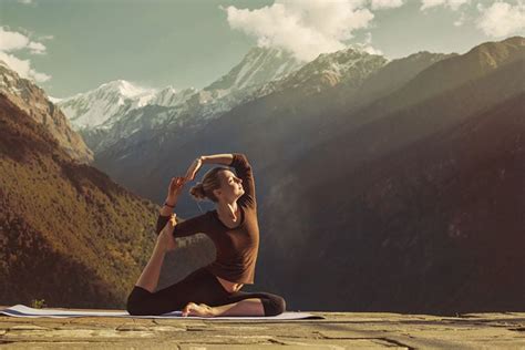 Yoga Retreats In The Mountains Mountain Living