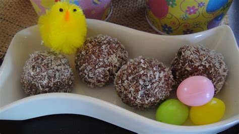 Mums In The Kitchen Healthy Easter Raw Choc Coconut Balls