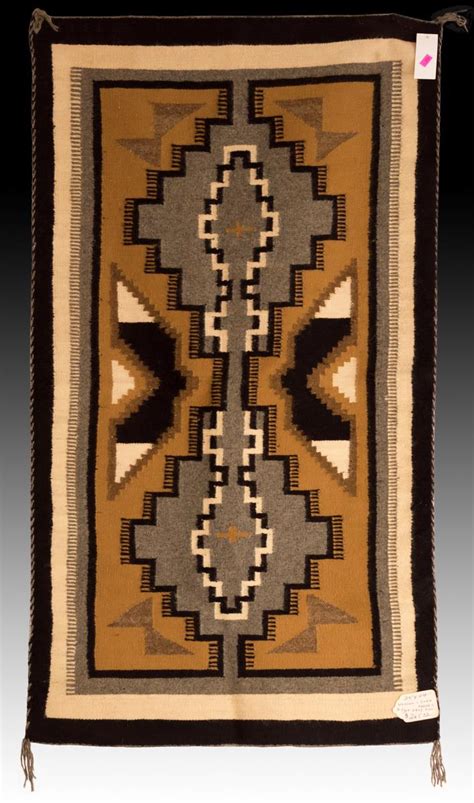 Navajo Two Grey Hills Hand Woven Wool Rug