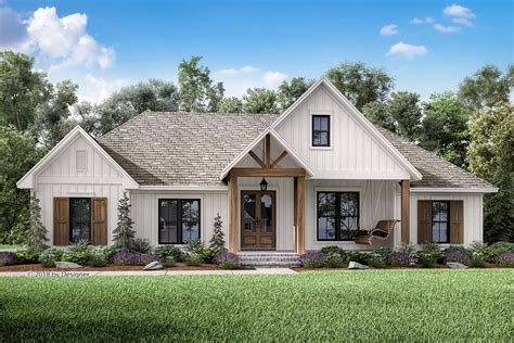Country Craftsman House Plan With Split Bedroom Layout 51796hz