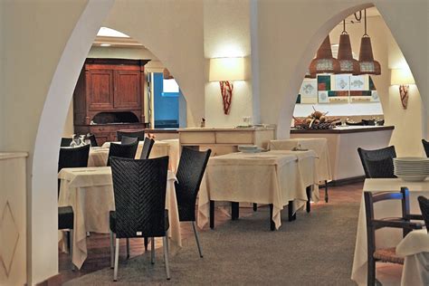 193,698 likes · 134 talking about this · 3 were here. Hotel Flamingo **** Santa Margherita di Pula - 193.698 Ft-tól