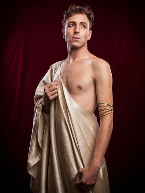 A Step By Step Beginners Guide On How To Make A Toga Perfectly