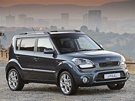 Designed at kia's design center in california. KIA Soul specs - 2008, 2009, 2010, 2011, 2012, 2013 ...