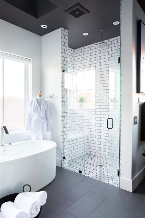This Luxurious Master Bath With High Tech Features For The Ultimate