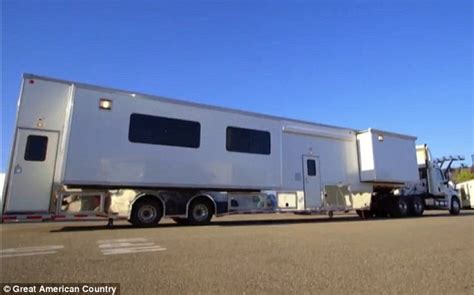 The plot of the film is based on a young woman who drops her childhood innocence as she delves to become a criminal for survival. Inside Brad Pitt's $1million trailer | Daily Mail Online