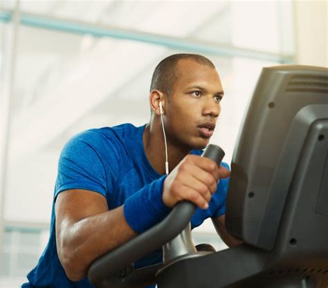 Listening To Music During Exercise Helps To Walk Longer