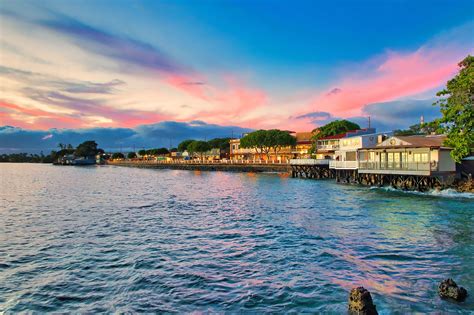 Lahaina in Hawaii - What You Need to Know to Plan a Beach Holiday in