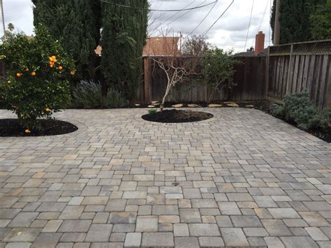 Belgard Cambridge Cobble Pavers Victorian Color Forever Greens