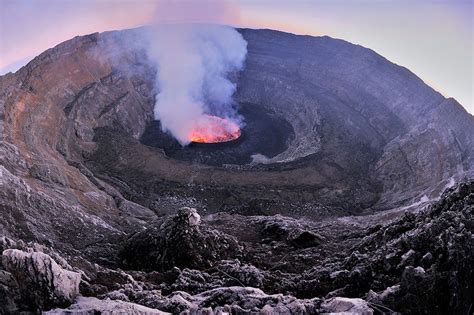 Photographic Moment Nyiragongo Volcano In The Virunga Mountains Of