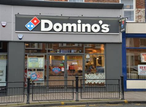 Couple Had Sex Against Domino S Counter As Staff Made Their Pizza Metro News